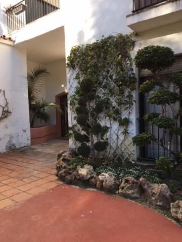 Large And Elegant In Puerto Banus With Pools And Paddle Apartman Marbella Kültér fotó